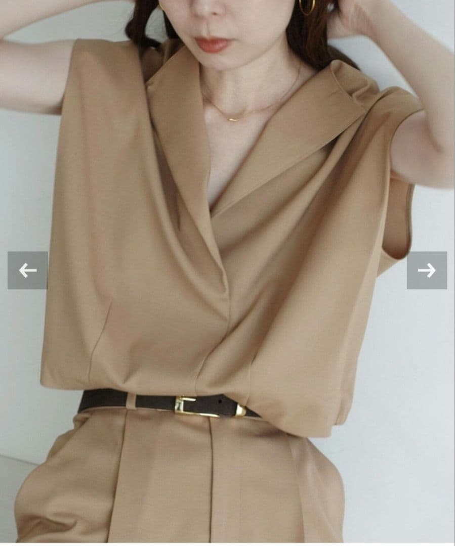 Noble　エステルツイルショートレングスブラウス